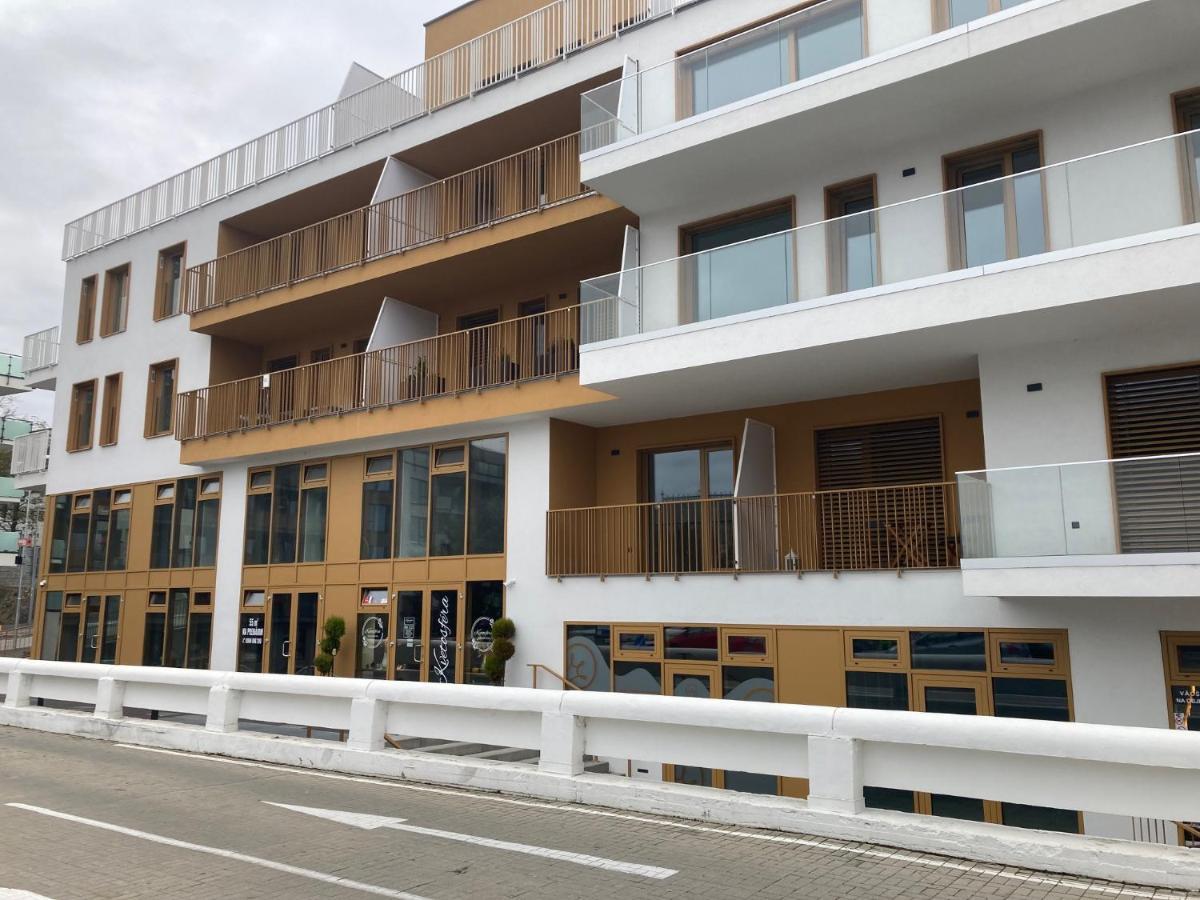 Stylovy Apartman A409 V Centre Nr, Parkovanie V Cene Nitra Exterior foto