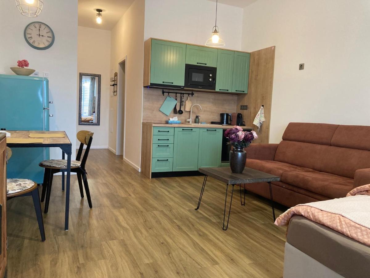 Stylovy Apartman A409 V Centre Nr, Parkovanie V Cene Nitra Exterior foto